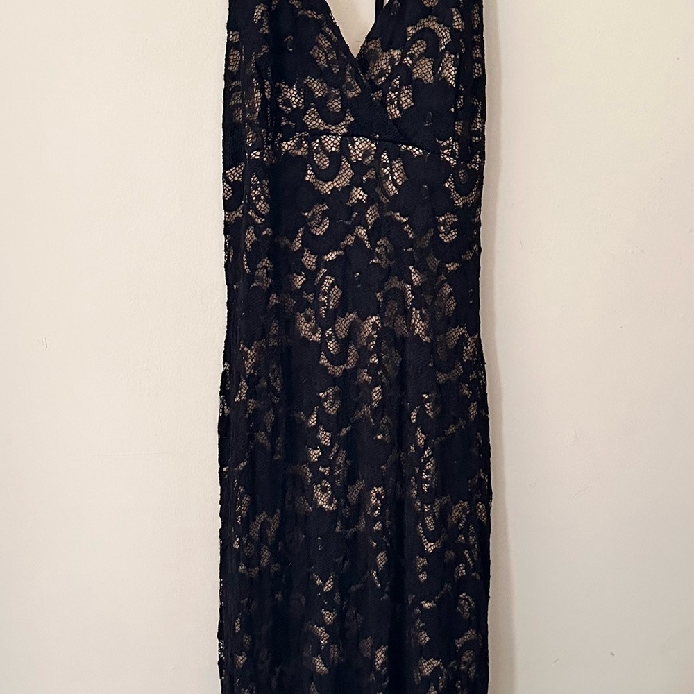 Ruby Rox Black Tan Long Sleeve V-Neck Sheath Dress